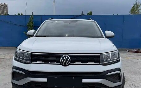 Volkswagen T-Cross I, 2022 год, 1 600 012 рублей, 4 фотография