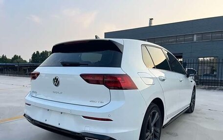 Volkswagen Golf VIII, 2023 год, 1 930 000 рублей, 6 фотография
