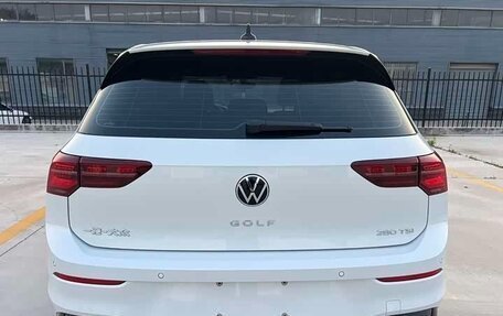 Volkswagen Golf VIII, 2023 год, 1 930 000 рублей, 4 фотография