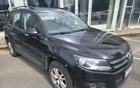 Volkswagen Tiguan I, 2014 год, 959 000 рублей, 2 фотография