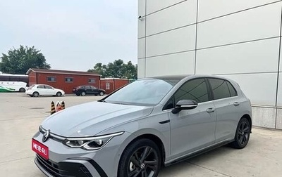 Volkswagen Golf VIII, 2023 год, 2 110 000 рублей, 1 фотография