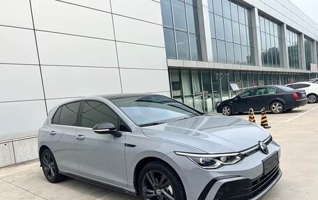 Volkswagen Golf VIII, 2023 год, 2 110 000 рублей, 3 фотография