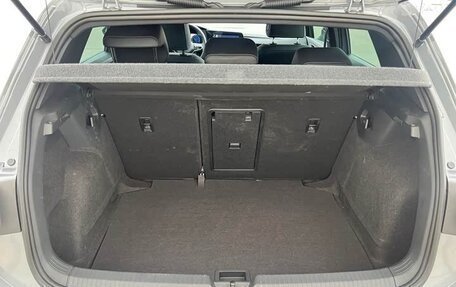 Volkswagen Golf VIII, 2023 год, 2 110 000 рублей, 16 фотография