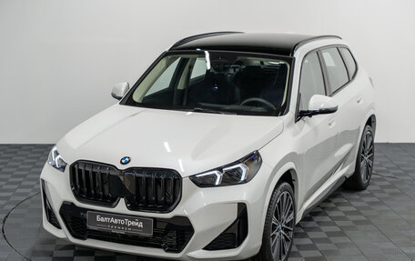 BMW X1, 2026 год, 5 990 000 рублей, 32 фотография