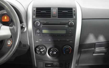 Toyota Corolla, 2011 год, 1 000 000 рублей, 14 фотография