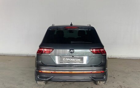 Volkswagen Tiguan II, 2021 год, 3 000 000 рублей, 5 фотография