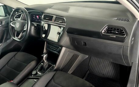 Volkswagen Tiguan II, 2021 год, 3 000 000 рублей, 9 фотография