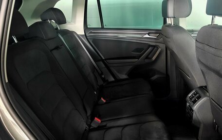 Volkswagen Tiguan II, 2021 год, 3 000 000 рублей, 10 фотография