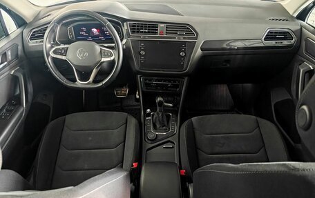 Volkswagen Tiguan II, 2021 год, 3 000 000 рублей, 11 фотография