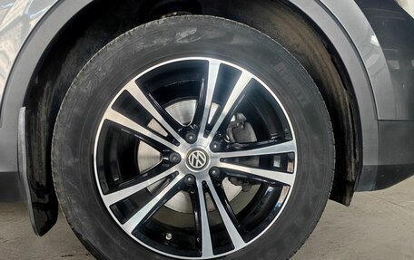 Volkswagen Tiguan II, 2021 год, 3 000 000 рублей, 18 фотография