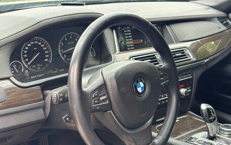 BMW 7 серия, 2013 год, 2 200 000 рублей, 14 фотография