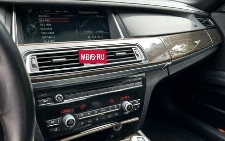 BMW 7 серия, 2013 год, 2 200 000 рублей, 18 фотография