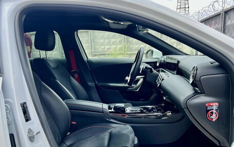 Mercedes-Benz A-Класс AMG, 2021 год, 3 699 000 рублей, 13 фотография