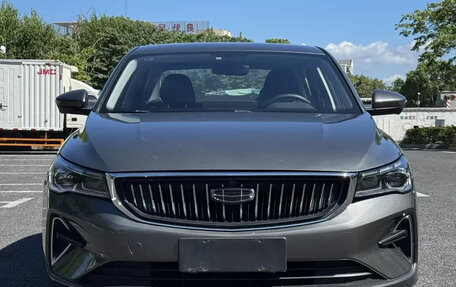 Geely Emgrand, 2023 год, 1 050 000 рублей, 2 фотография