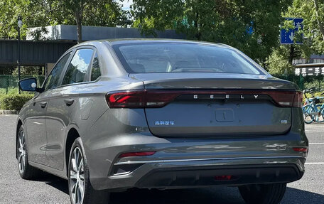 Geely Emgrand, 2023 год, 1 050 000 рублей, 4 фотография