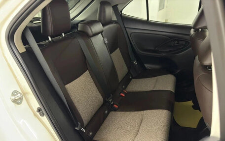 Toyota Yaris Cross, 2023 год, 1 490 000 рублей, 11 фотография