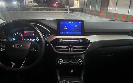 Ford Escape, 2021 год, 2 200 000 рублей, 17 фотография