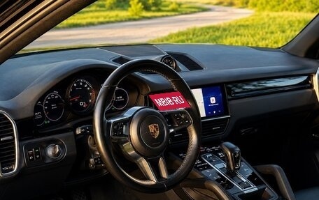 Porsche Cayenne III, 2018 год, 4 750 000 рублей, 7 фотография