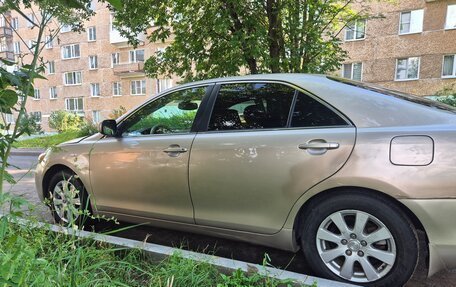 Toyota Camry, 2007 год, 970 000 рублей, 7 фотография