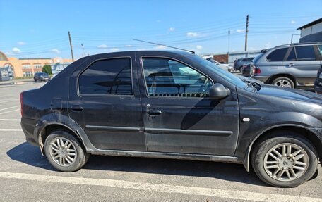 Renault Logan I, 2010 год, 300 000 рублей, 3 фотография