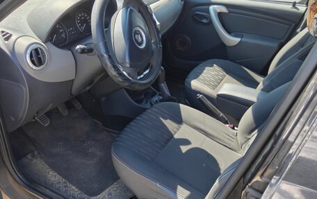 Renault Logan I, 2010 год, 300 000 рублей, 10 фотография