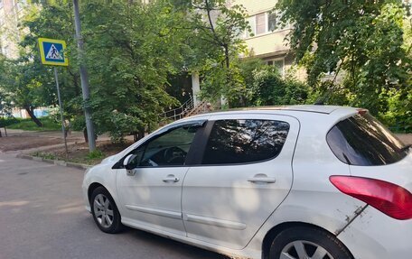 Peugeot 308 II, 2011 год, 550 000 рублей, 2 фотография