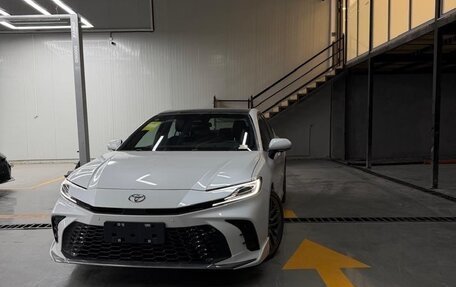 Toyota Camry, 2026 год, 4 250 000 рублей, 2 фотография