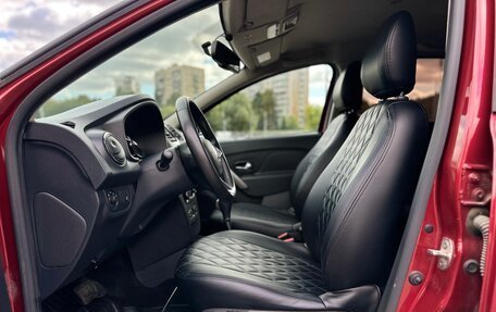Renault Sandero II рестайлинг, 2020 год, 1 060 000 рублей, 24 фотография