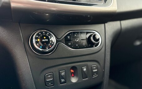 Renault Sandero II рестайлинг, 2020 год, 1 060 000 рублей, 32 фотография