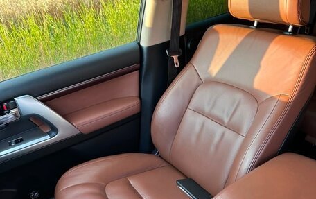 Toyota Land Cruiser 200, 2015 год, 4 500 000 рублей, 11 фотография