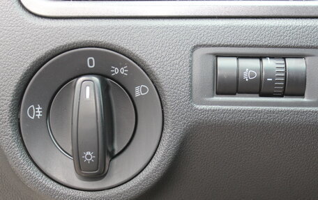 Skoda Rapid I, 2014 год, 947 000 рублей, 17 фотография