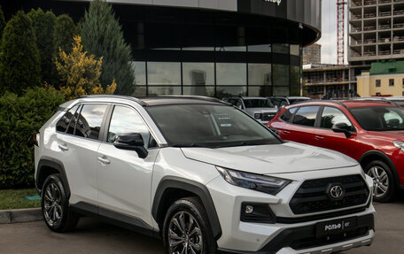 Toyota RAV4, 2025 год, 4 178 000 рублей, 3 фотография