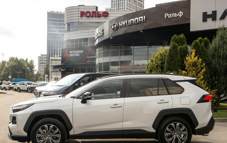 Toyota RAV4, 2025 год, 4 178 000 рублей, 7 фотография