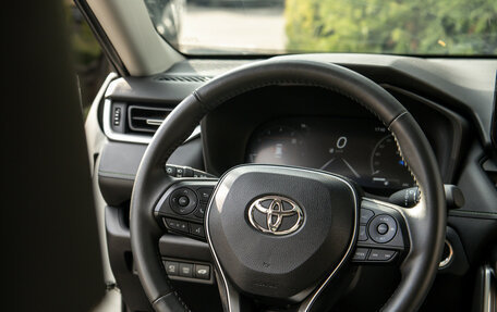 Toyota RAV4, 2025 год, 4 178 000 рублей, 12 фотография