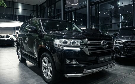 Toyota Land Cruiser 200, 2016 год, 7 490 000 рублей, 8 фотография