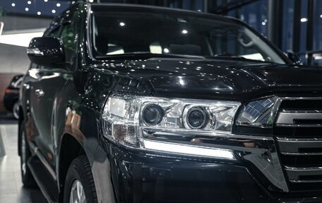 Toyota Land Cruiser 200, 2016 год, 7 490 000 рублей, 9 фотография