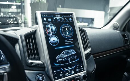 Toyota Land Cruiser 200, 2016 год, 7 490 000 рублей, 14 фотография