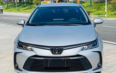 Toyota Corolla, 2022 год, 1 380 000 рублей, 2 фотография