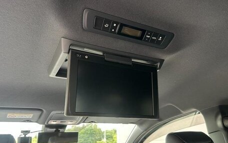 Toyota Noah III, 2021 год, 2 010 000 рублей, 23 фотография
