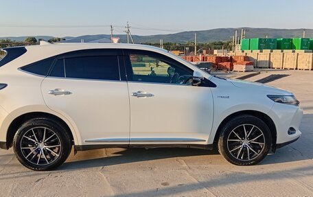 Toyota Harrier, 2014 год, 2 300 000 рублей, 1 фотография
