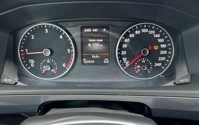 Volkswagen Multivan T6 рестайлинг, 2019 год, 4 600 000 рублей, 1 фотография