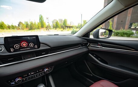 Mazda 6, 2021 год, 2 650 000 рублей, 26 фотография