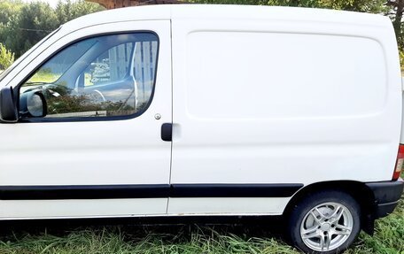 Peugeot Partner II рестайлинг 2, 2008 год, 200 000 рублей, 4 фотография
