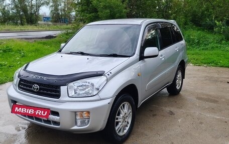 Toyota RAV4, 2002 год, 690 000 рублей, 4 фотография