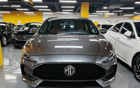 MG 5, 2022 год, 900 000 рублей, 2 фотография