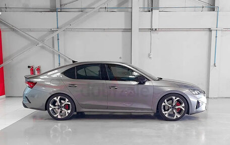 Skoda Octavia RS, 2025 год, 8 фотография