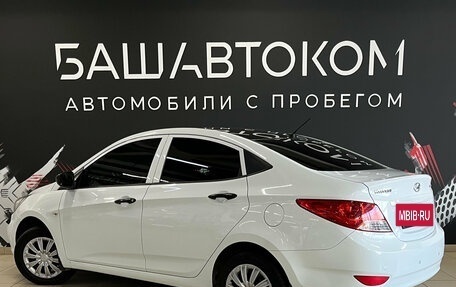 Hyundai Solaris II рестайлинг, 2013 год, 730 000 рублей, 4 фотография