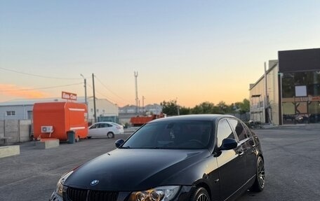 BMW 3 серия, 2007 год, 600 000 рублей, 1 фотография