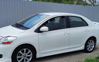 Toyota Yaris III рестайлинг, 2008 год, 627 000 рублей, 1 фотография