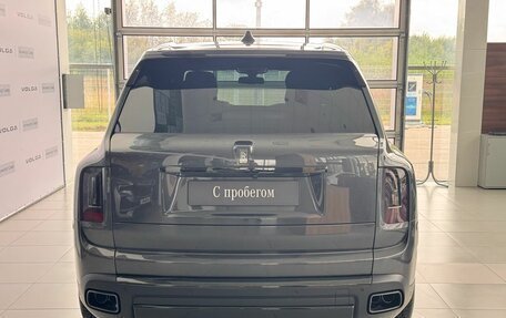 Rolls-Royce Cullinan, 2021 год, 45 000 000 рублей, 3 фотография